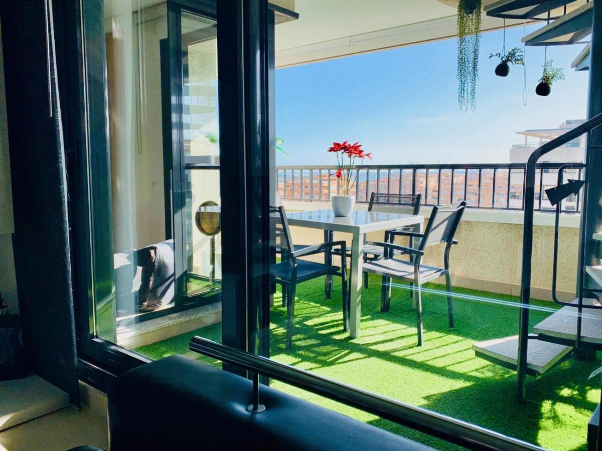 Non Stress Atico Duplex Con Vistas Al Mar Lejlighed Valencia Eksteriør billede