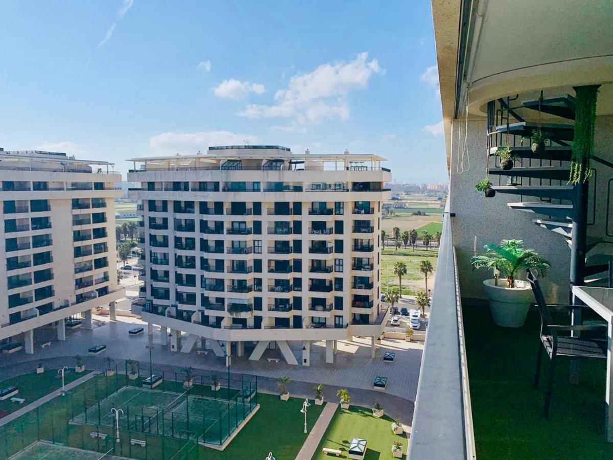 Non Stress Atico Duplex Con Vistas Al Mar Lejlighed Valencia Eksteriør billede
