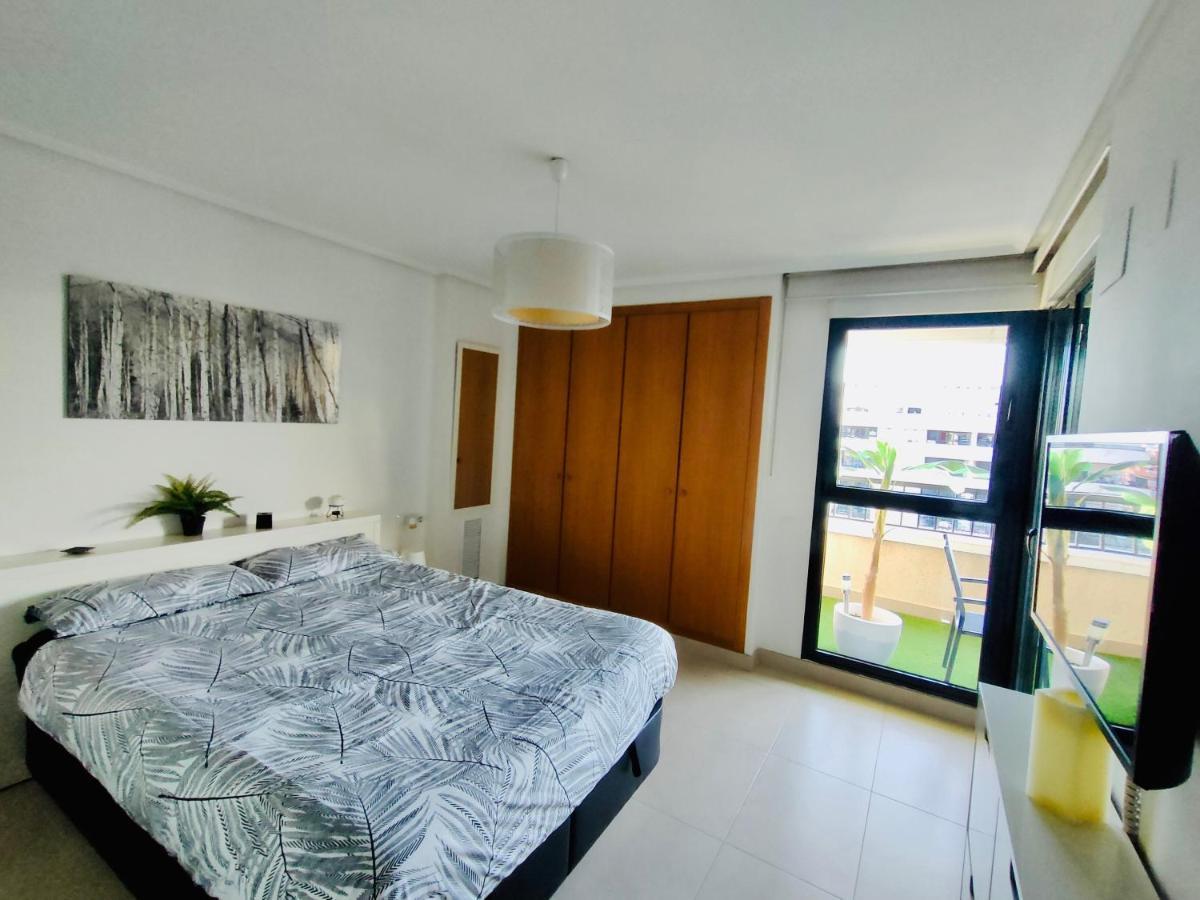Non Stress Atico Duplex Con Vistas Al Mar Lejlighed Valencia Eksteriør billede